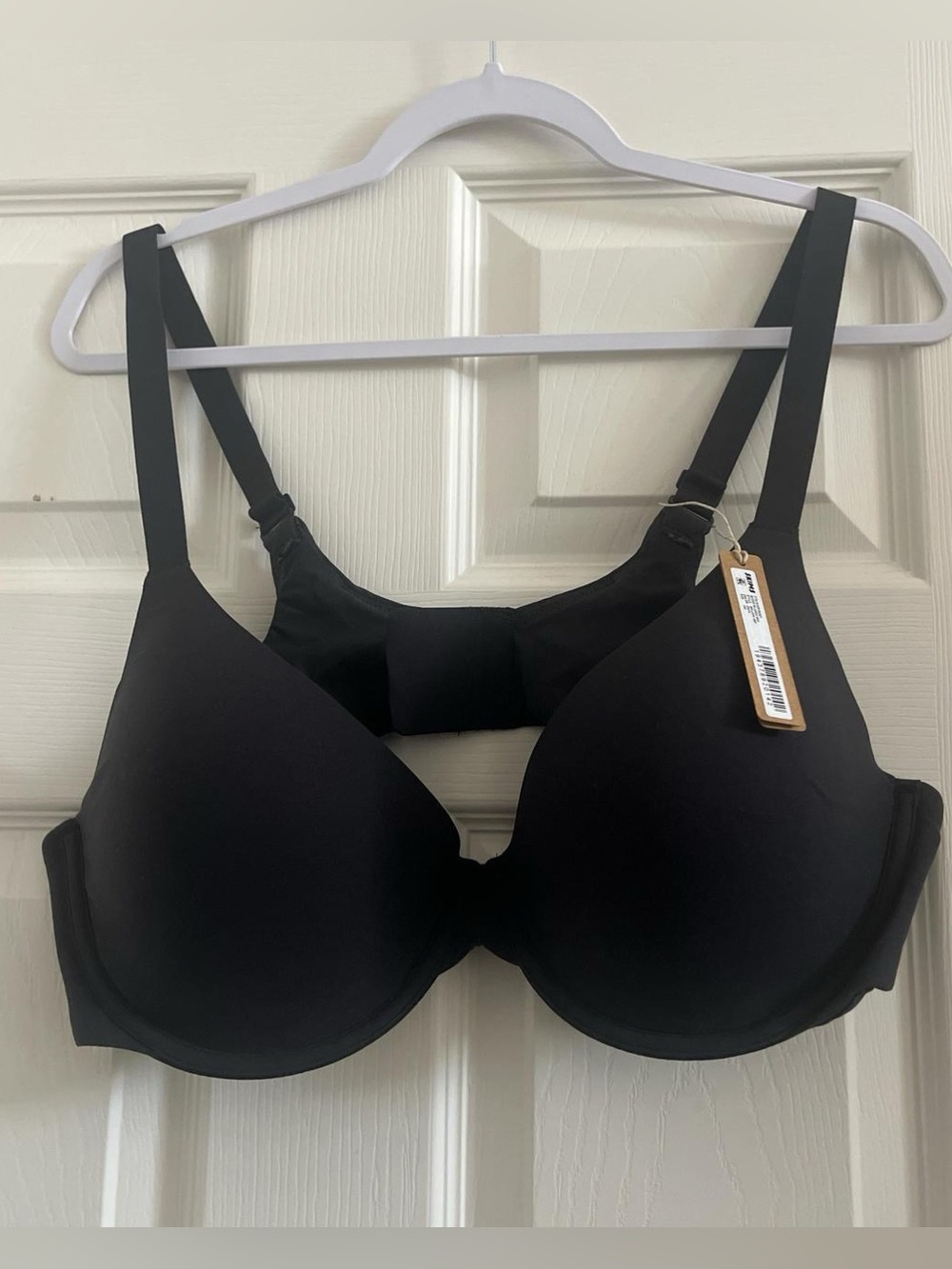 SKIMS Seamless T-Shirt Bra NEW with tags in Onyx black